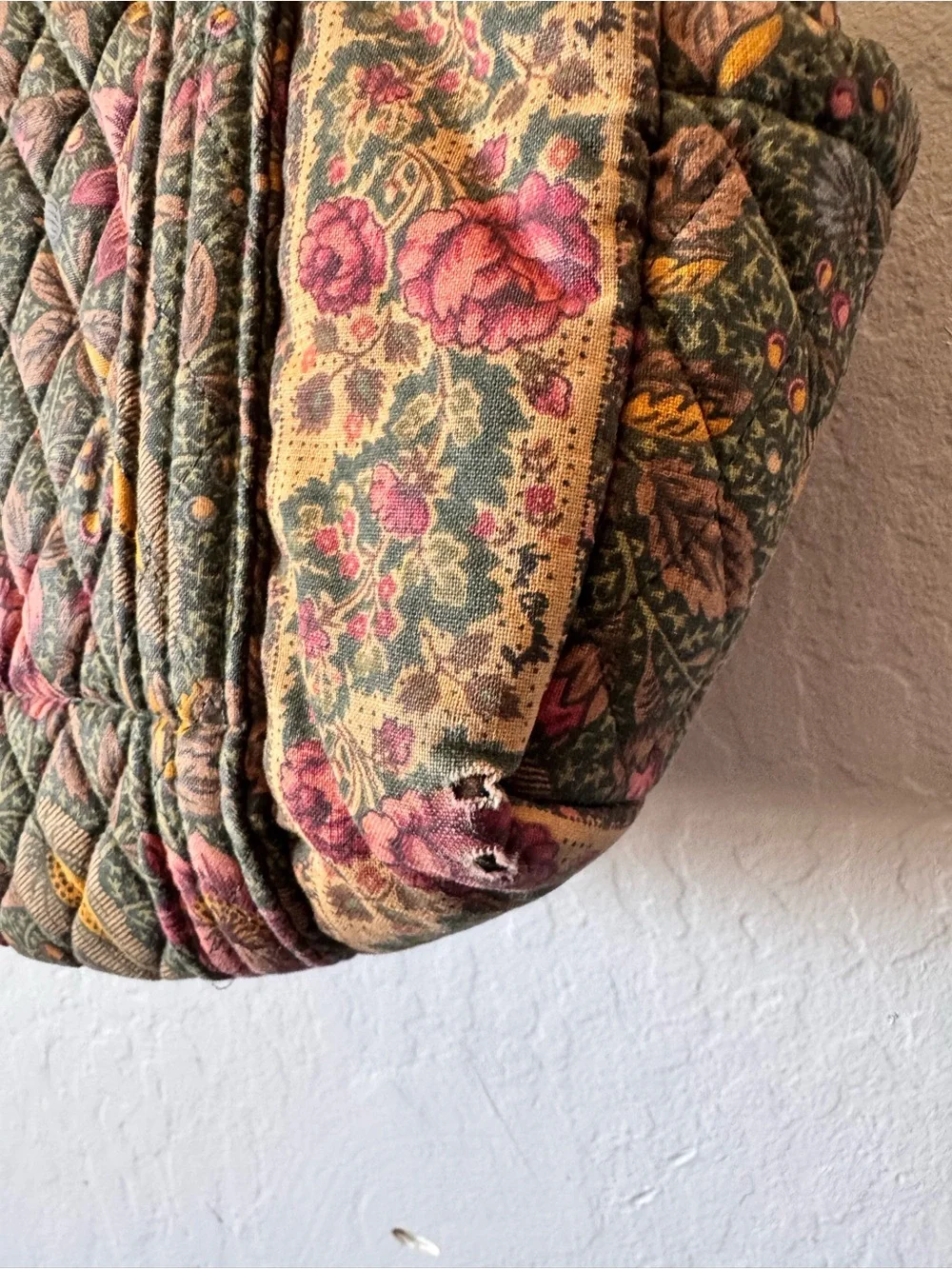 Vera Bradley Vintage 90’s Quilted Botanical Shoulder Bag Olive & Pink